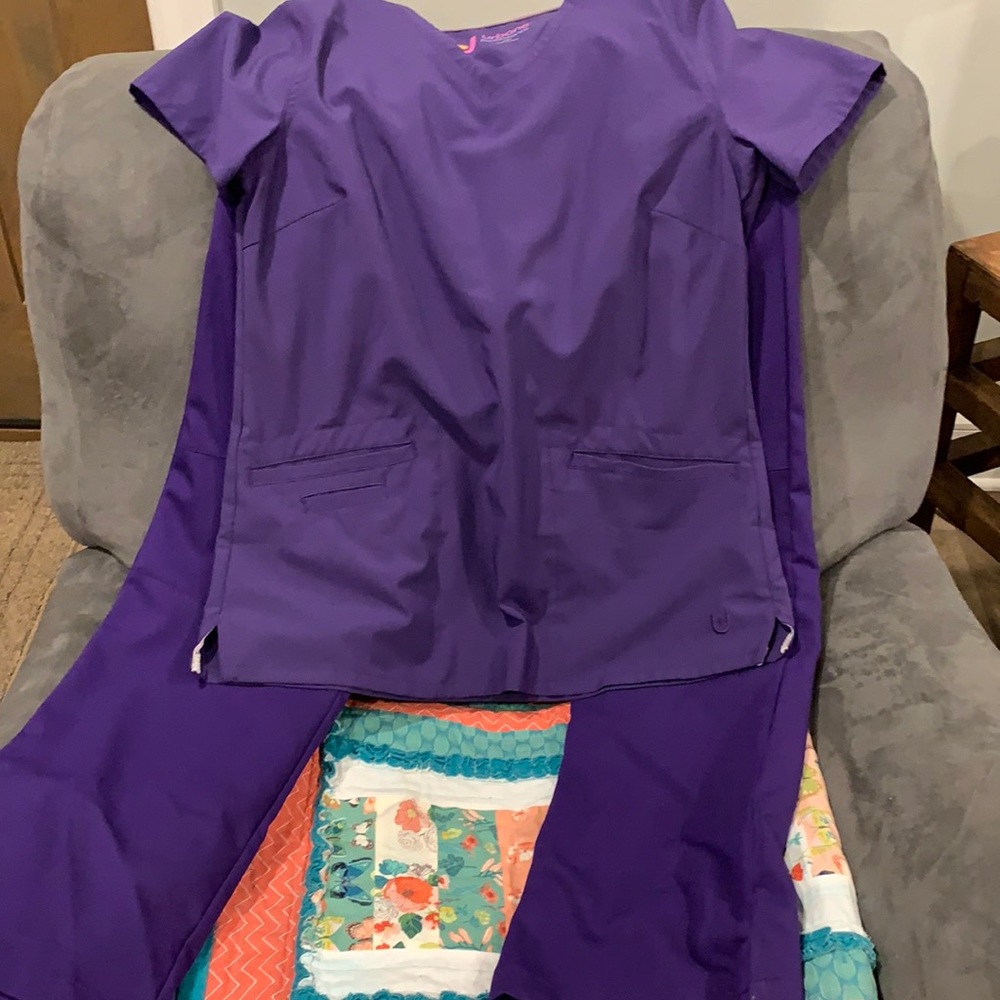Urbane scrub set